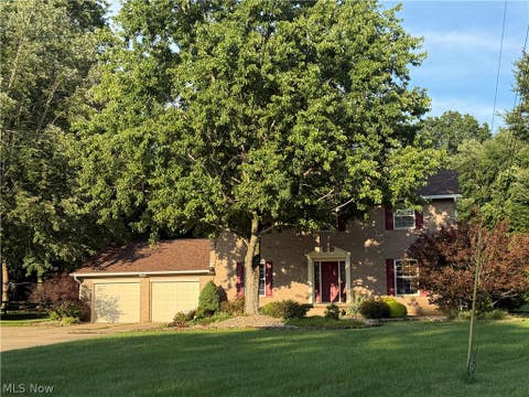 Photo of 536 Windsor Drive, Mineral Wells, WV 26150 (MLS # 5228319)