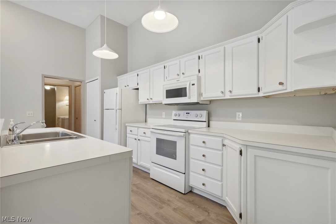 Villas At Eaton Estates - Residential