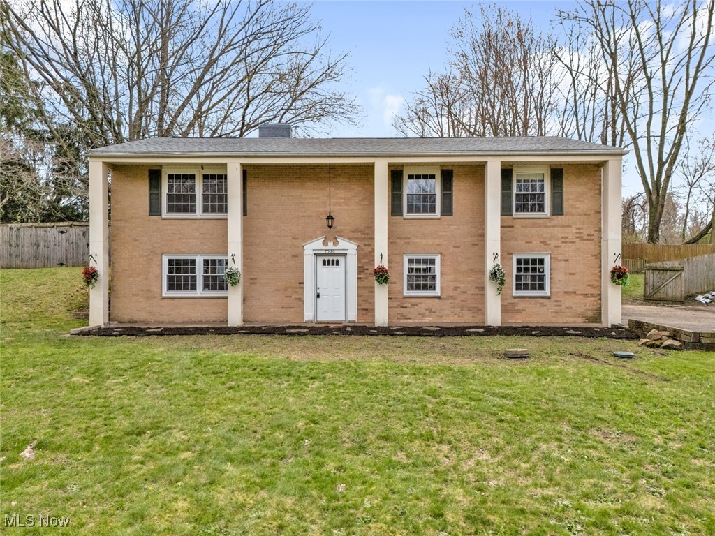 7530 Hillway Avenue, North Canton, Ohio image 3
