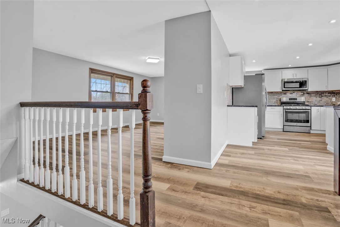 7530 Hillway Avenue, North Canton, Ohio image 10