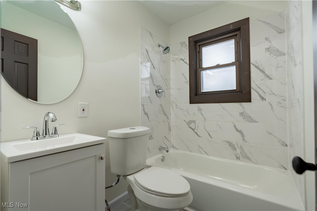 5202 Tuxedo Avenue, Parma, Ohio image 21
