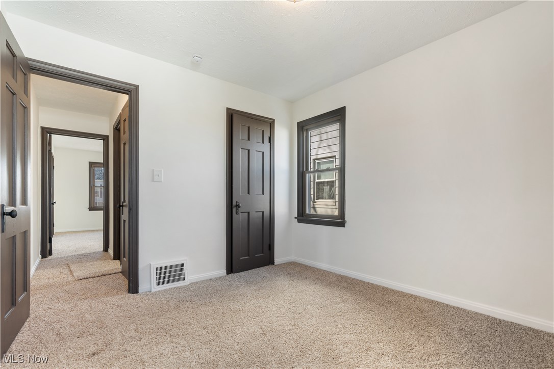 5202 Tuxedo Avenue, Parma, Ohio image 19