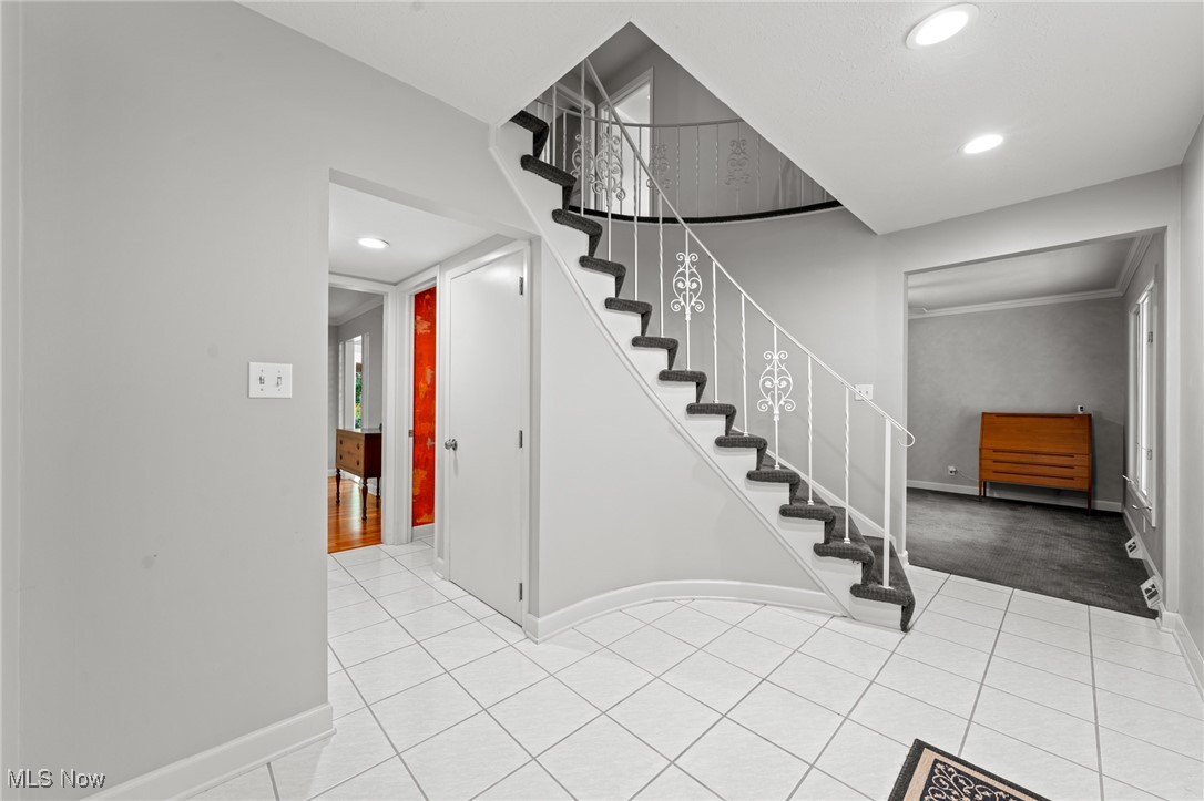 32775 Ledge Hill Drive