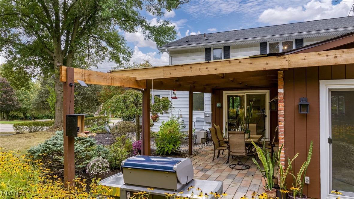 32775 Ledge Hill Drive