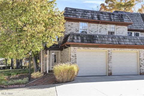 Tiny photo for 1219 Harwich Court, Rocky River, OH 44116 (MLS # 5167993)