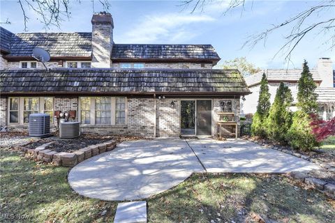 Tiny photo for 1219 Harwich Court, Rocky River, OH 44116 (MLS # 5167993)