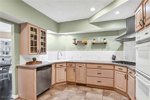 Tiny photo for 1219 Harwich Court, Rocky River, OH 44116 (MLS # 5167993)