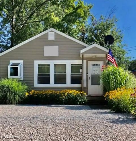 Homes For Sale - 5263 Log Cabin Drive<br/> Ashtabula County, Geneva, OH 44041