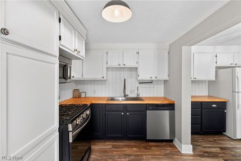 Tiny photo for 3731 Yale Avenue NW, Canton, OH 44709 (MLS # 5210267)