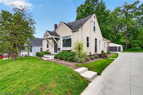Tiny photo for 3731 Yale Avenue NW, Canton, OH 44709 (MLS # 5210267)