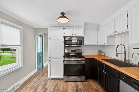 Tiny photo for 3731 Yale Avenue NW, Canton, OH 44709 (MLS # 5210267)