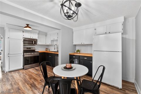 Tiny photo for 3731 Yale Avenue NW, Canton, OH 44709 (MLS # 5210267)