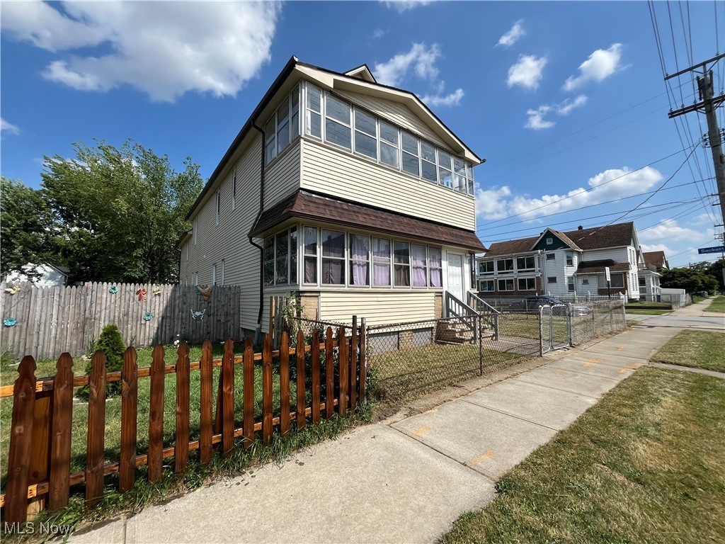 Selden - Residential Income