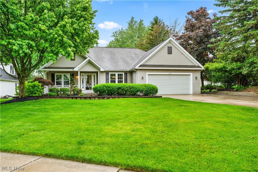 Photo of 4202 Shenandoah Pkwy, Brunswick, OH 44212 (MLS # 5211865)