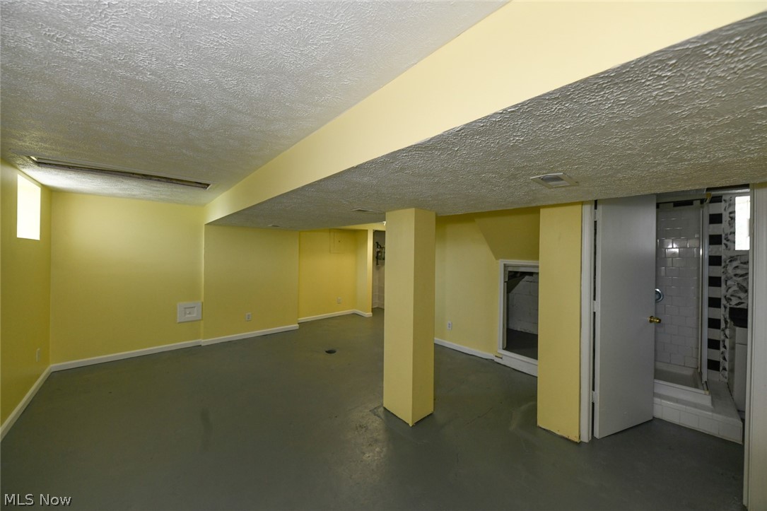 David S Alexanders - Residential
