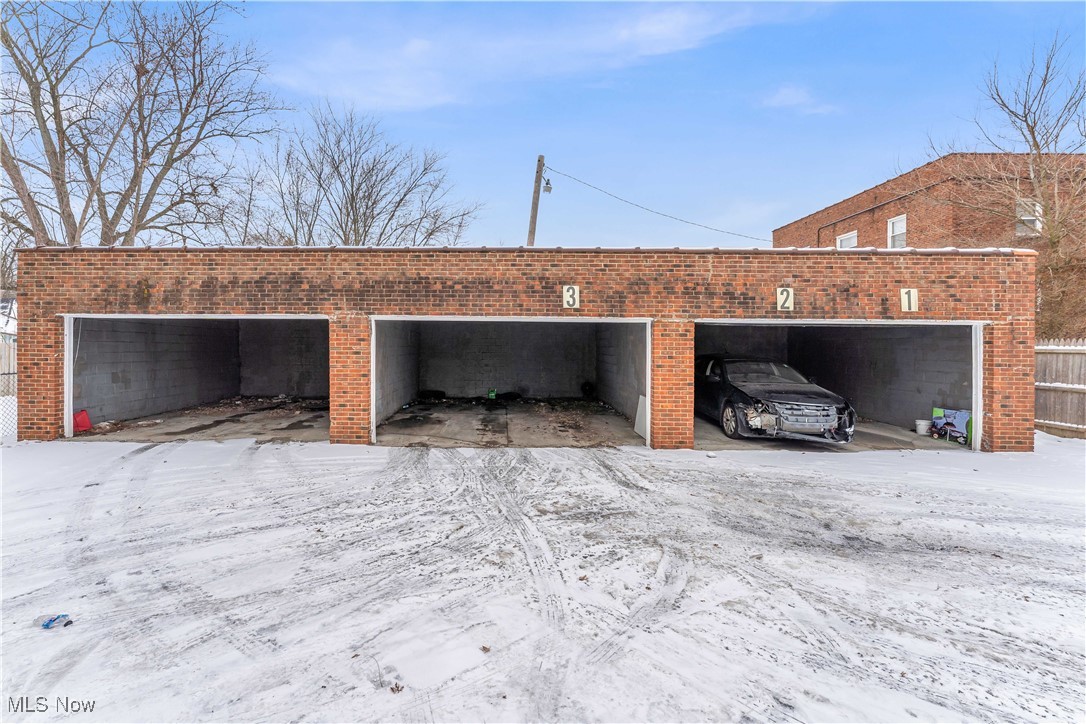 Hanks & Maresh - Residential Lease