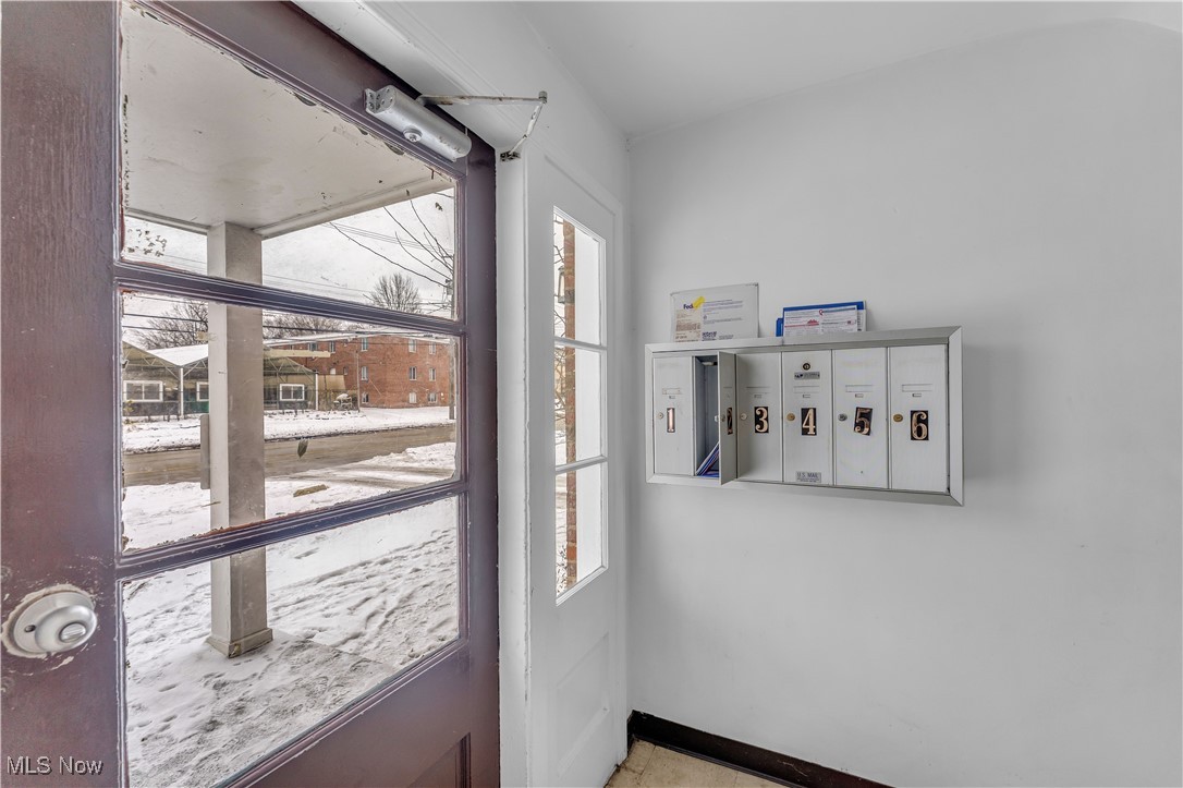 Hanks & Maresh - Residential Lease