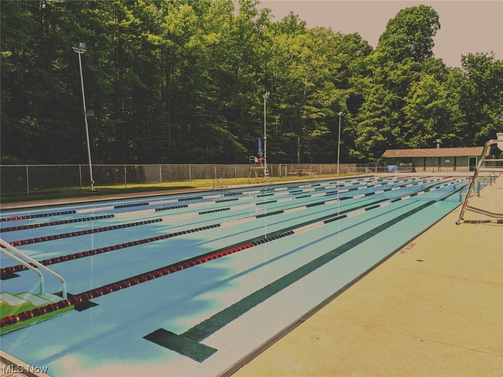 Iyami Condos - Residential