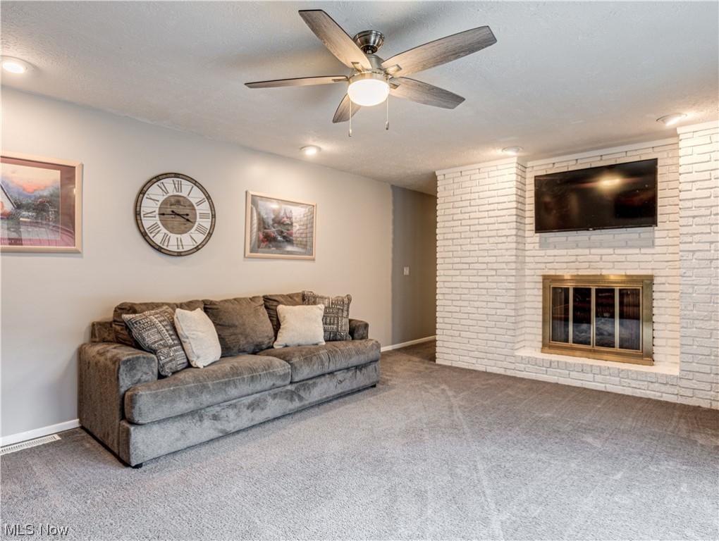 Iyami Condos - Residential