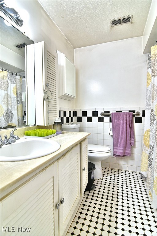 2217 Cathy Drive, Canton, Ohio image 13