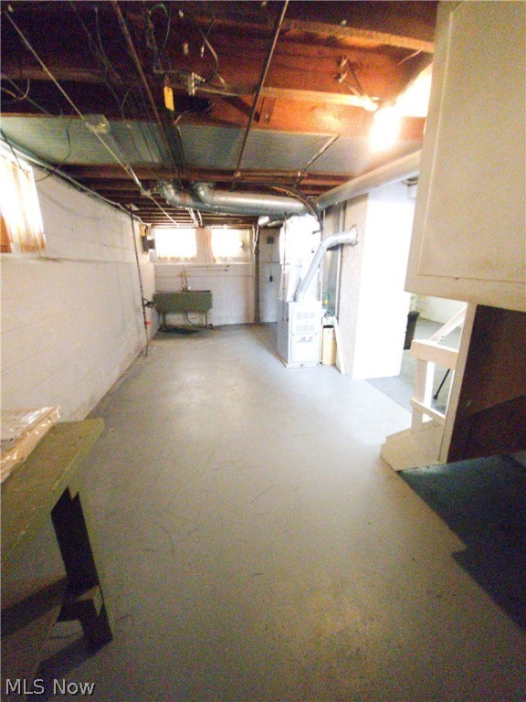 Reuben S Gollers Cut Road All - Residential