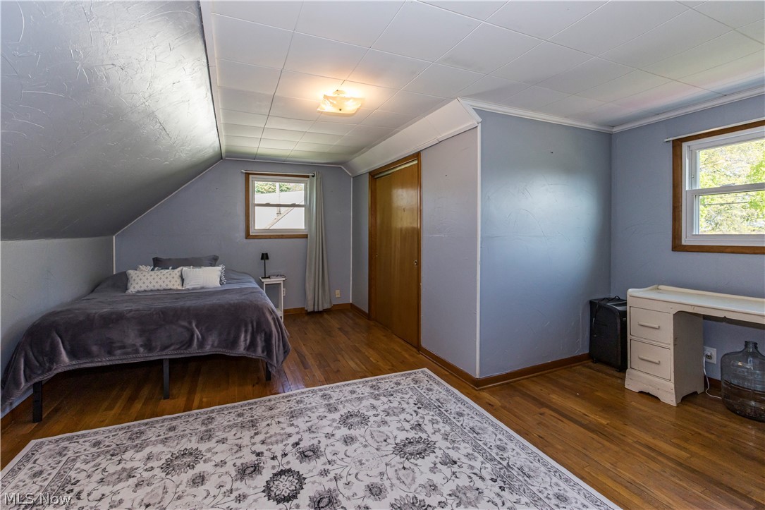 Louis Stile Sub - Residential