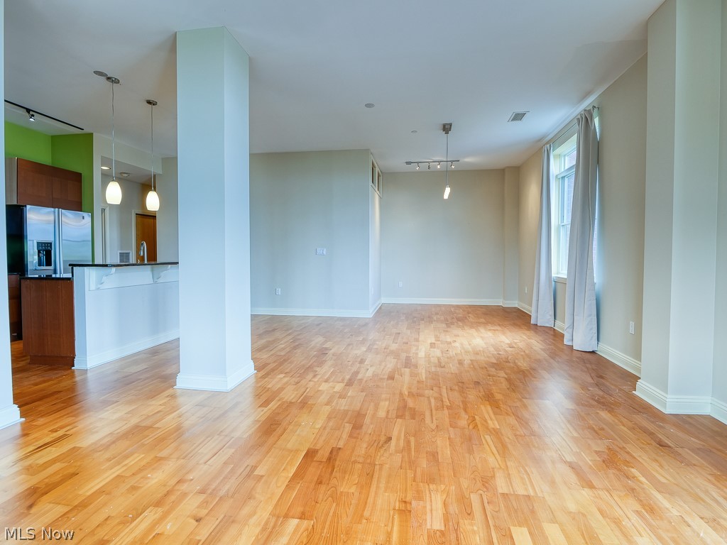 Larchmere Lofts Condo - Residential
