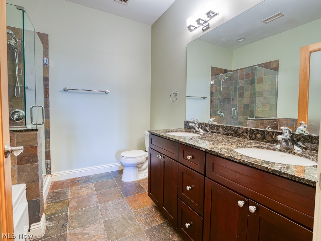 Larchmere Lofts Condo - Residential