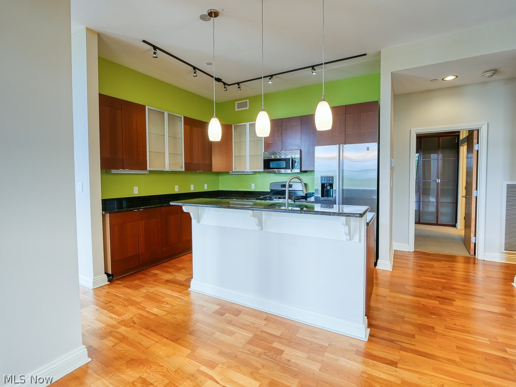 Larchmere Lofts Condo - Residential