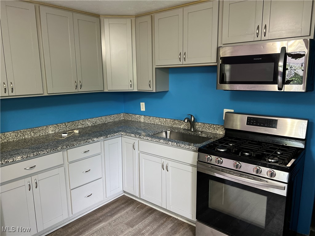 989 Fairwood Boulevard, Elyria, Ohio image 6