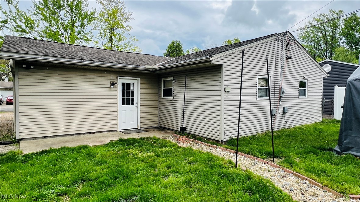 989 Fairwood Boulevard, Elyria, Ohio image 4