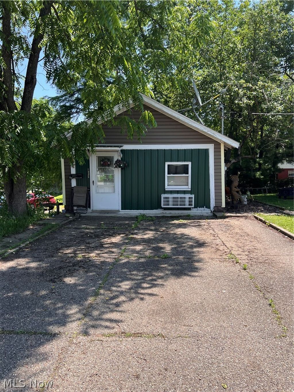 Photo of 108 Oaklawn Avenue #B, Woodsfield, OH 43793 (MLS # 5192857)