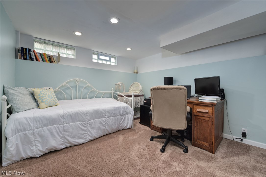 S H Kleinman Realty Cos Briar - Residential