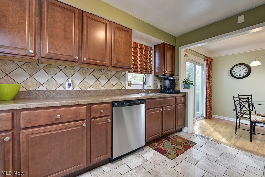 S H Kleinman Realty Cos Briar - Residential