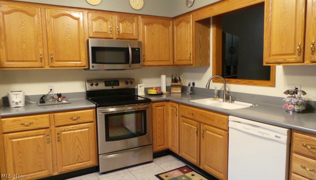 Tanner Condo - Residential