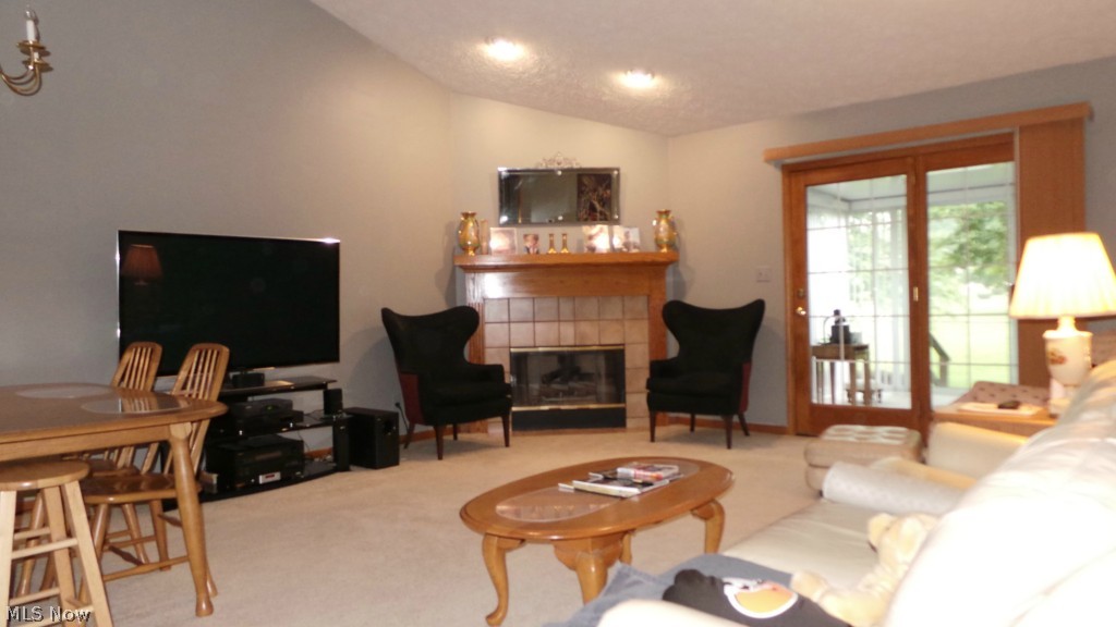 Tanner Condo - Residential