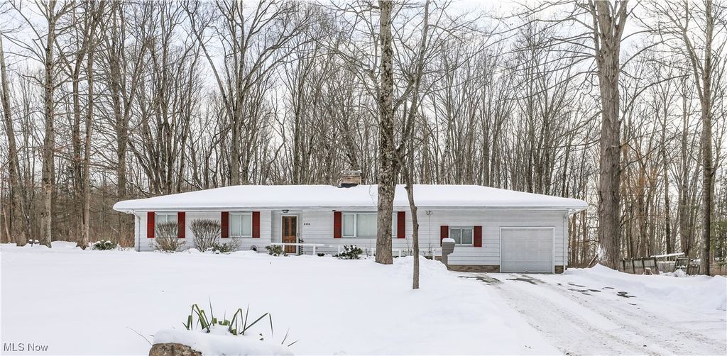 Photo of 8406 Whipporwill Road, Ravenna, OH 44266 (MLS # 5185433)