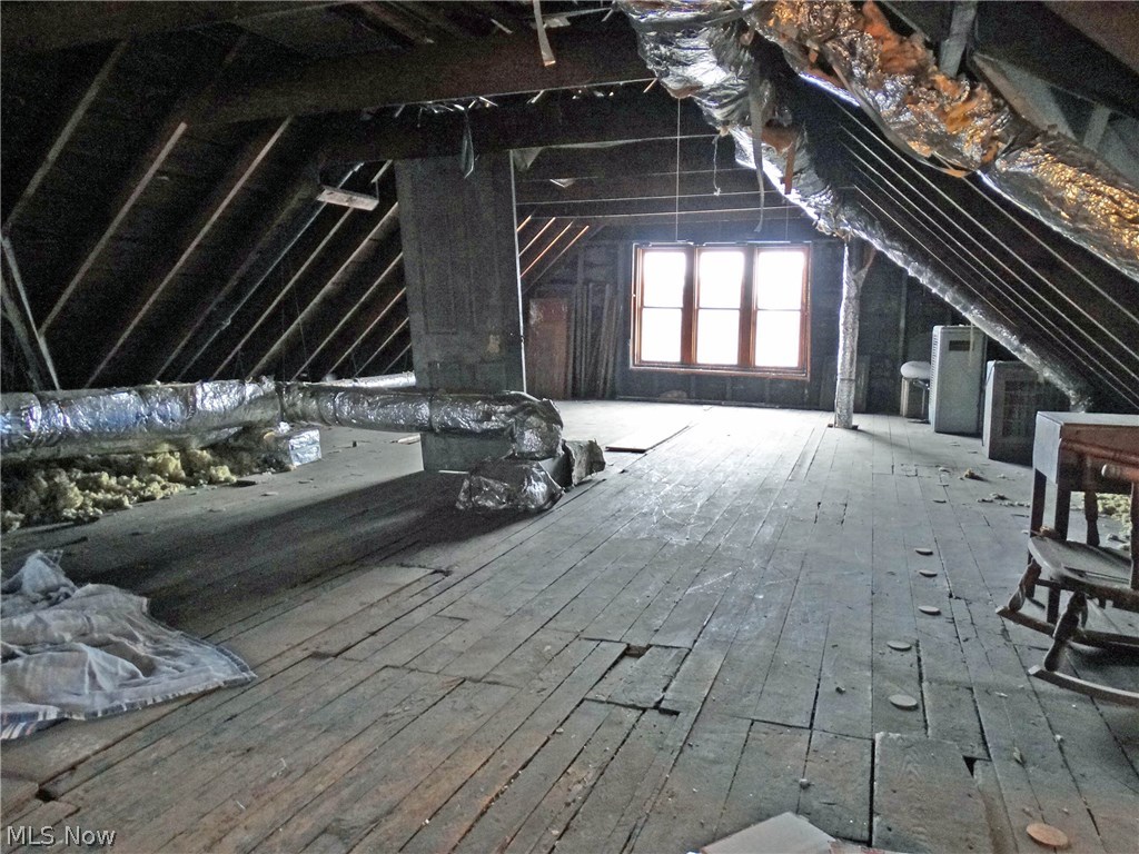 Leonard Cases - Residential