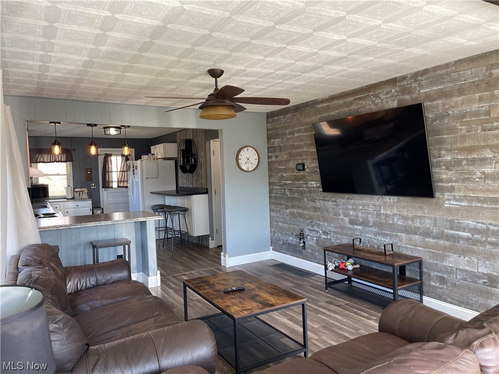 Avalon Adn - Residential