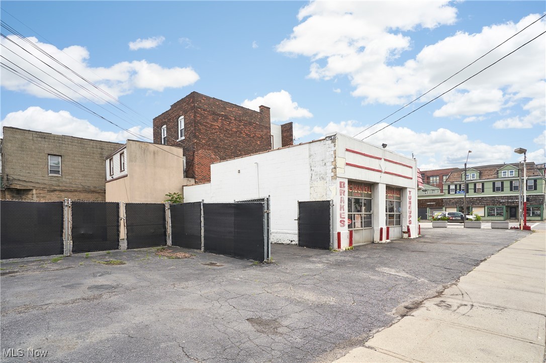 Cleveland, Ohio 44103, United States, ,Commercial,Active,143957