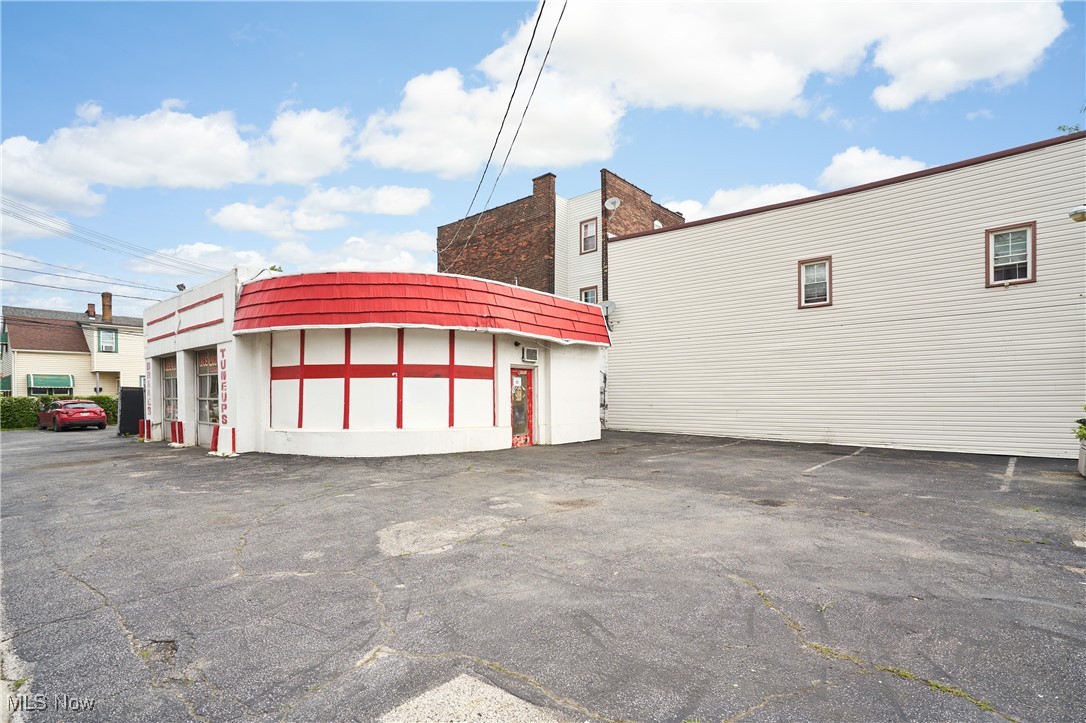 Cleveland, Ohio 44103, United States, ,Commercial,Active,143957