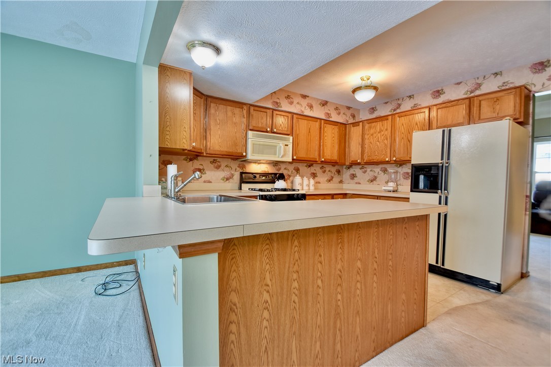 Hampton Bay Condo - Residential