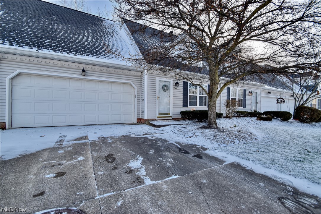 Hampton Bay Condo - Residential