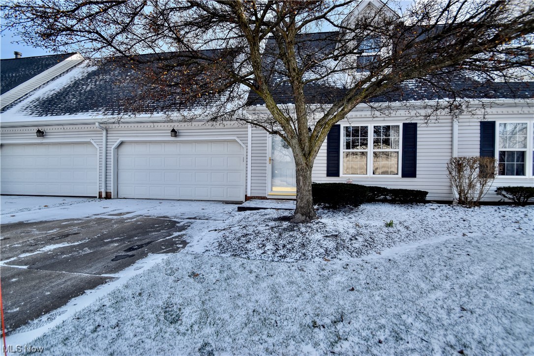 Hampton Bay Condo - Residential