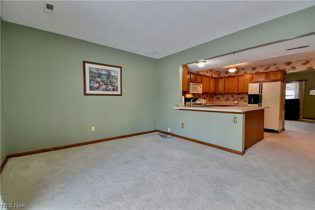 Hampton Bay Condo - Residential