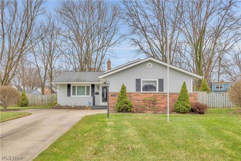 4430 Bentley Drive North Olmsted OH 44070
