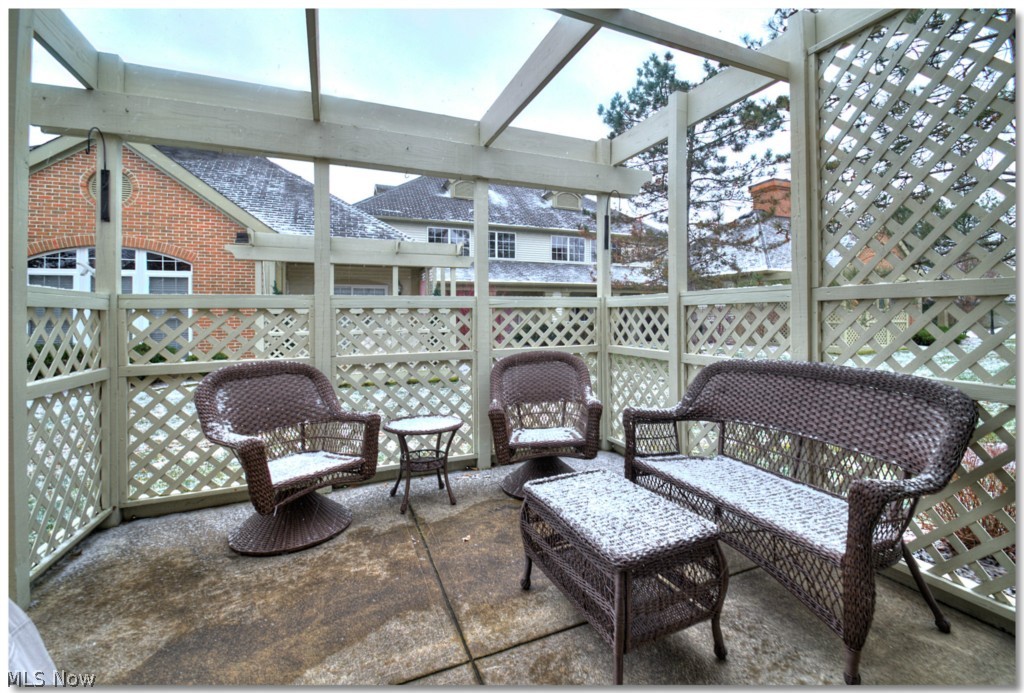 Village Green/Westlake Condo - Residential