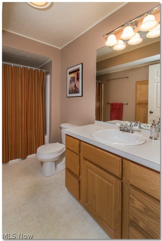 Village Green/Westlake Condo - Residential