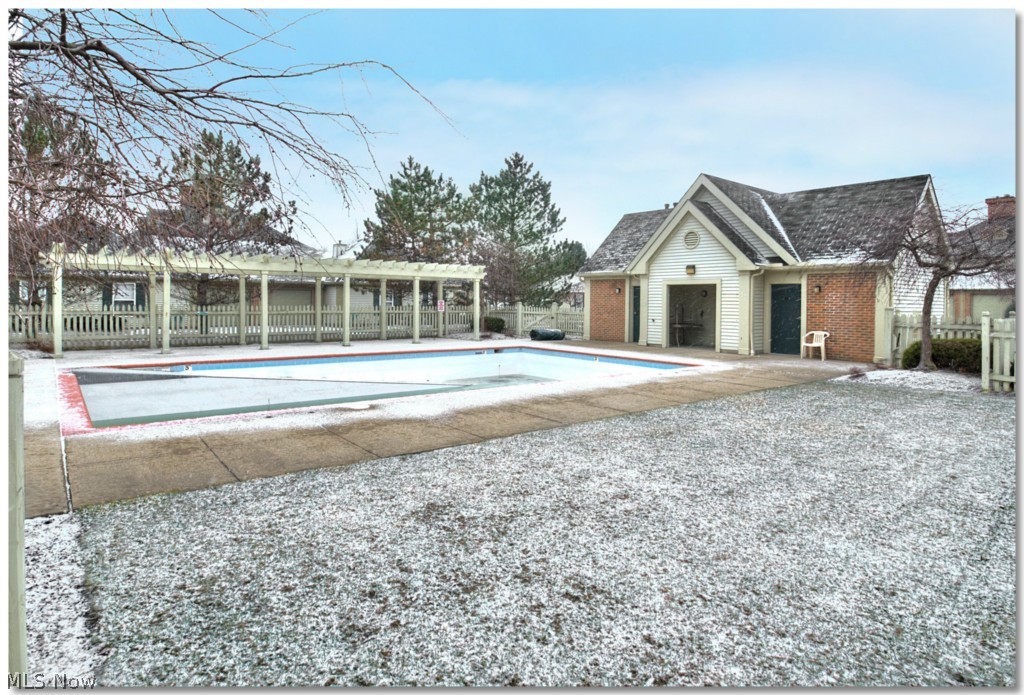 Village Green/Westlake Condo - Residential