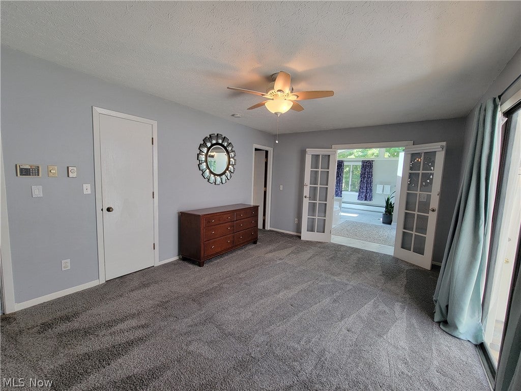 5945 Deerview Lane